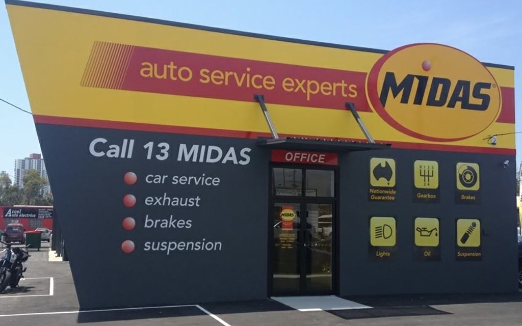 国外汽车快修连锁店设计案例-美国MIDAS 美国加州 Mechanical Repair Shop 汽修厂现场实景与施工落地图 4