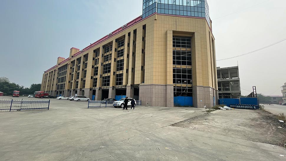 漯河途美特汽修厂 河南漯河 综合维修厂 汽修厂现场实景与施工落地图 1